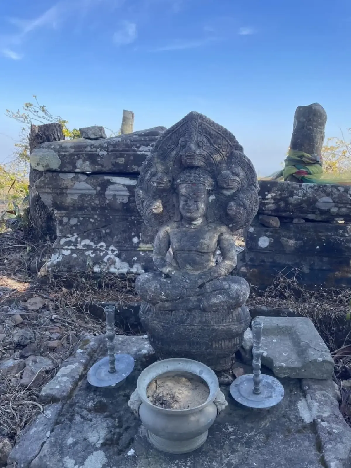 ปราสาทขอมที่สูงที่สุดในไทย เร่งสำรวจเส้นทางเดินป่า เตรียมเปิดตัว