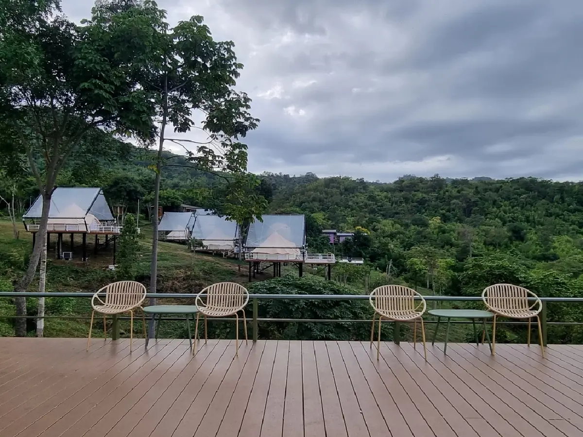 ออกไปใช้ชีวิตกลางแจ้งที่ ‘ฮิลล์ท็อป เอราวัณ’ กาญจนบุรี