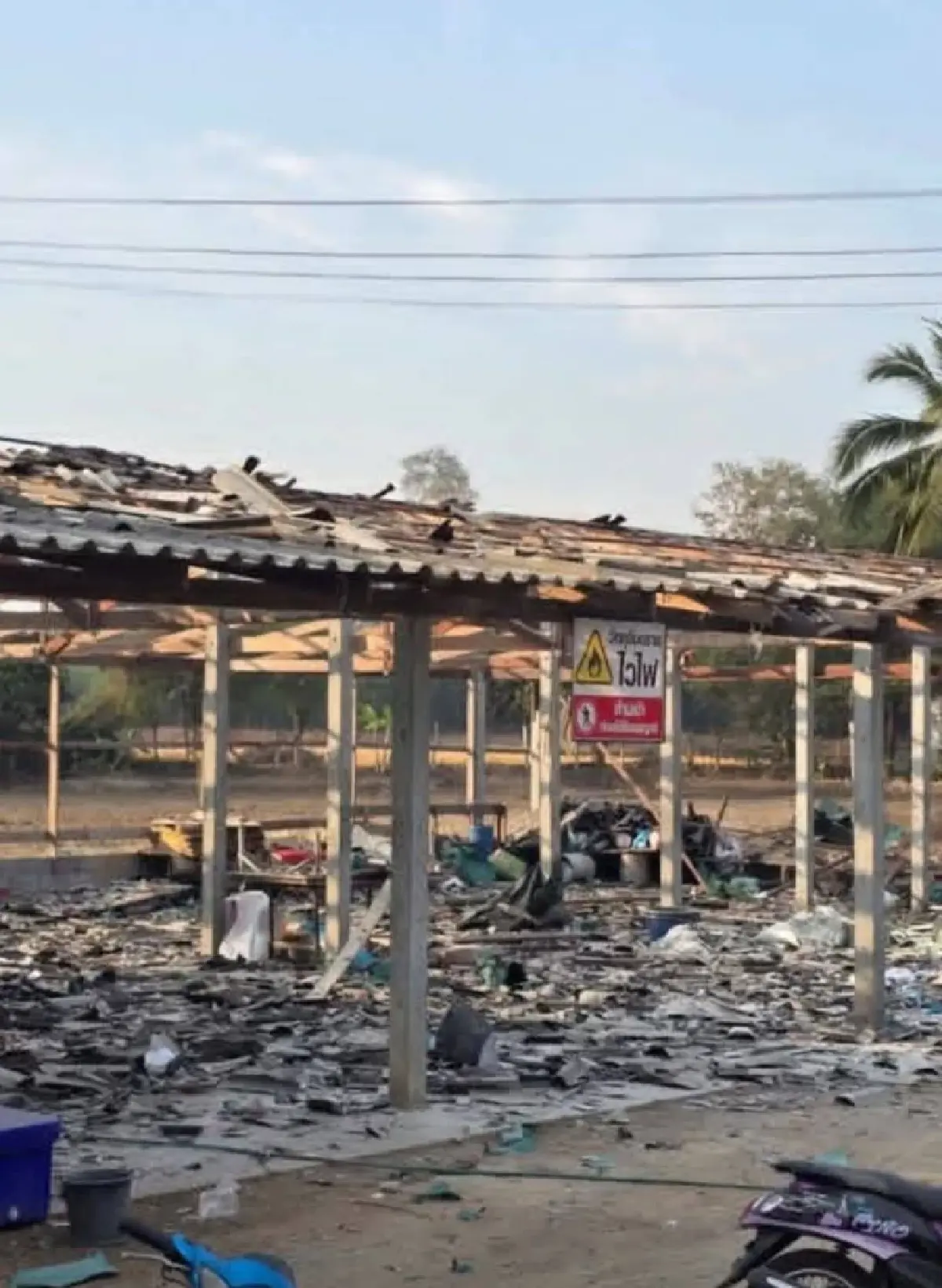 คืบหน้าเหตุ โรงงานพลุระเบิดสุพรรณบุรี คนเสียชีวิต 1 บาดเจ็บ 3 ราย