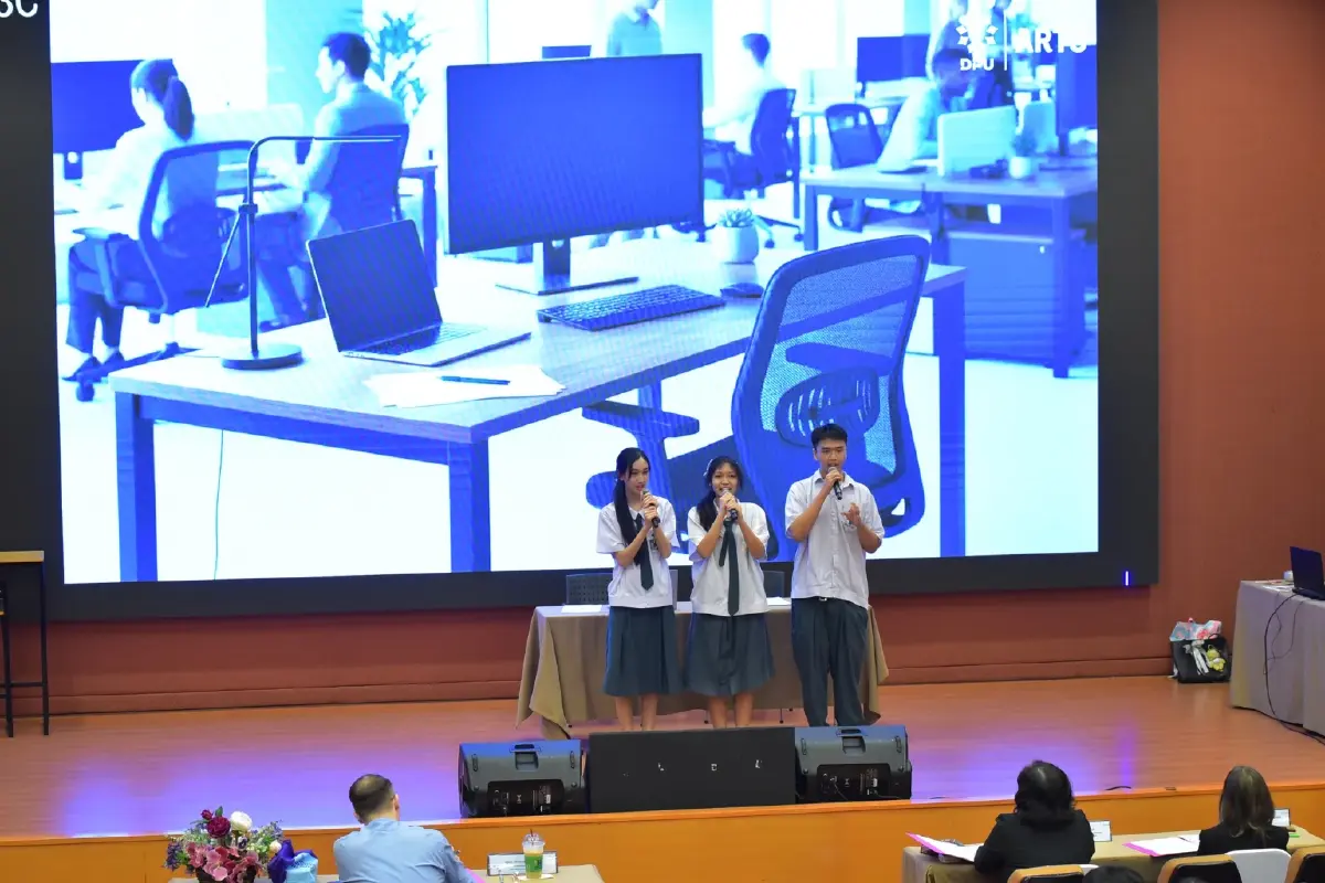 DPU ประกาศผลแชมป์ 4 ภาษา ม.ปลาย ชิงถ้วยพระราชทาน สมเด็จพระกนิษฐาธิราชเจ้าฯ