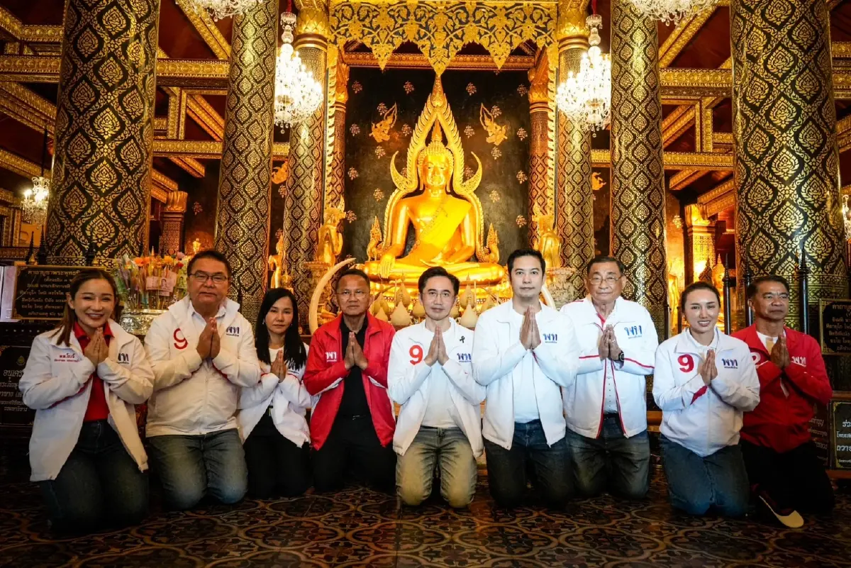 ‘ยศชนัน’ สักการะ 3 กษัตริย์ ถวายว่าวจุฬาพ่อขุนราม หวังชัยชนะ