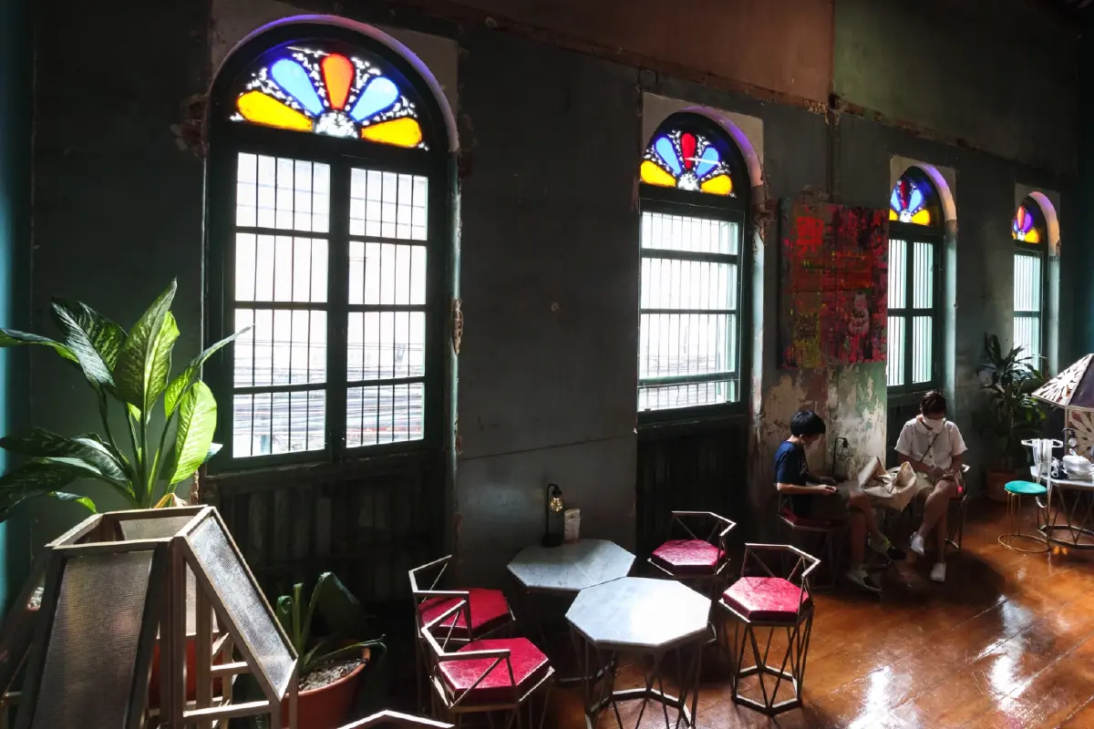 “ทรงวาด” ในมือคนรุ่นใหม่ วาดย่านเก่า สร้างเศรษฐกิจจากเรื่องเล่า