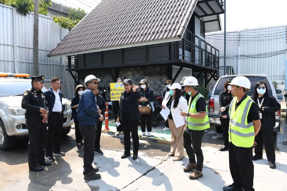 กทม. ตรวจเข้ม แหล่งกำเนิดฝุ่น PM2.5 ย้ำ! โรงงาน-ไซต์ก่อสร้าง ต้องได้มาตรฐาน
