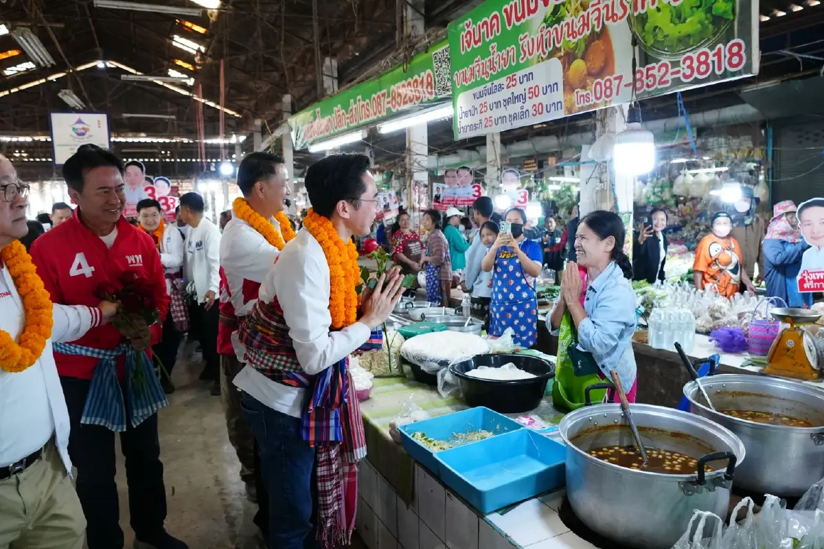 ชาวบ้านหนองบัวลำภู บอก ‘ยศชนัน’ ใครก็ได้ ขอเป็น ‘เพื่อไทย’