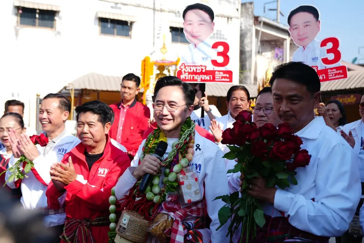 ชาวบ้านหนองบัวลำภู บอก ‘ยศชนัน’ ใครก็ได้ ขอเป็น ‘เพื่อไทย’