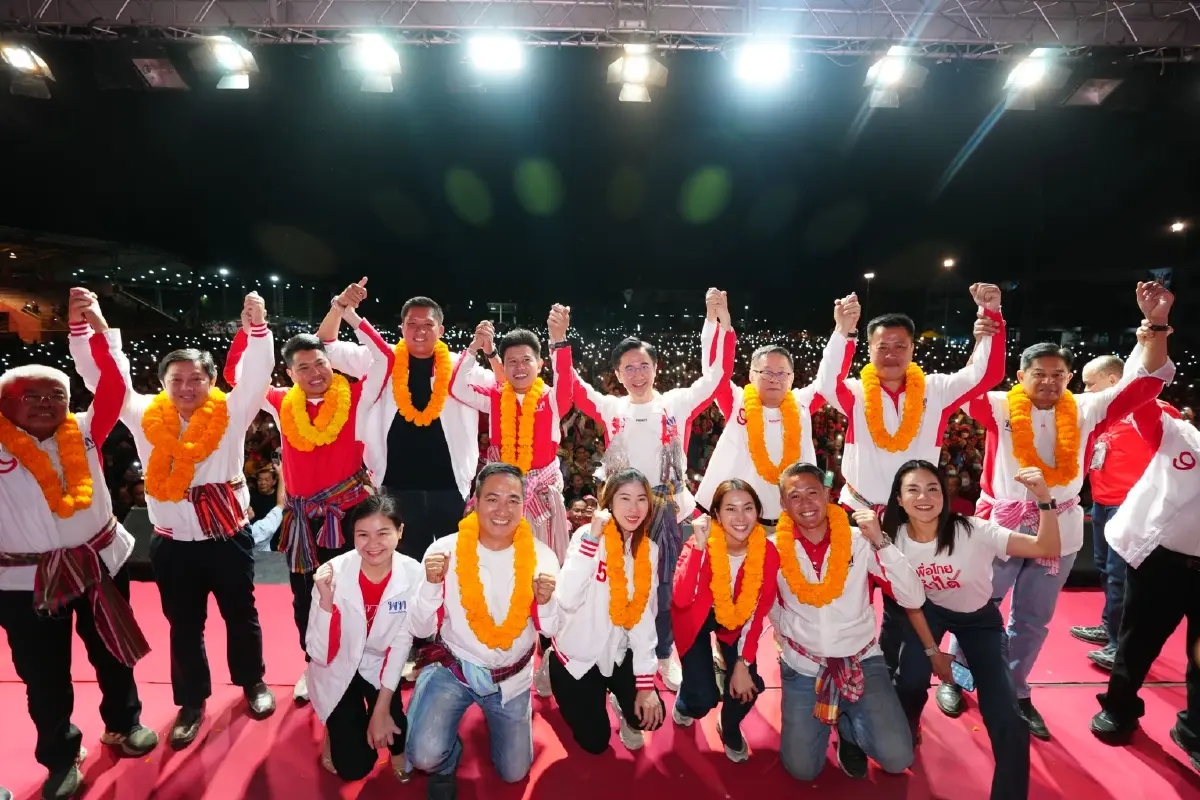 ‘ณัฐวุฒิ’ ฟาด ‘สรัสนันท์’ ซบ ภท. ปลุกคนขอนแก่นสั่งสอนกา ‘เพื่อไทย’