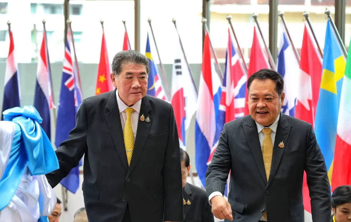 เอฟเฟกต์ คดี​ ‘ภูมิธรรม-ทวี’  สะเทือน ‘กกต.-เลือกตั้ง69’