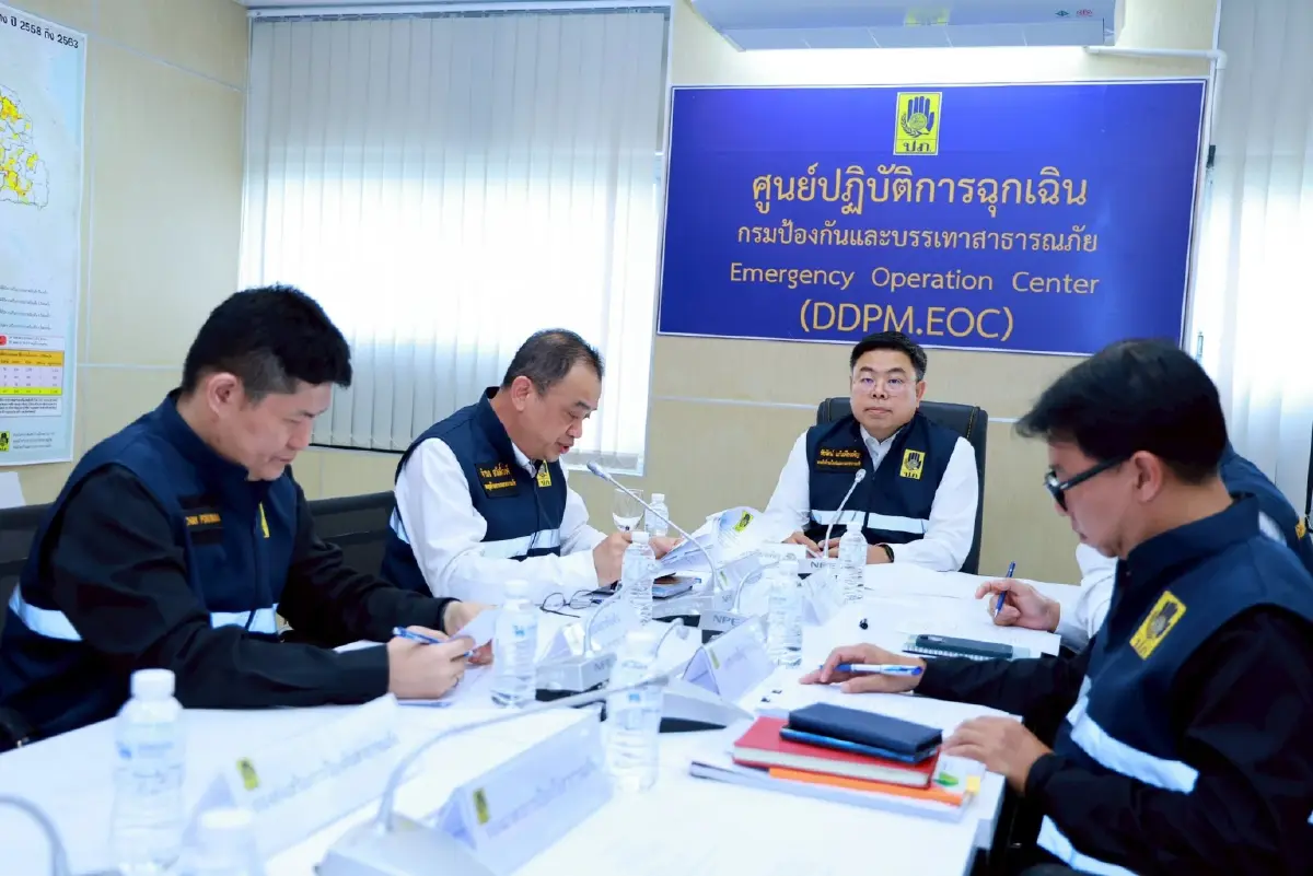 เตือนทั่วไทย 'ฝุ่น PM2.5' พุ่งสูง ปภ. เร่งประสานจังหวัดยกระดับคุมเข้ม 'งดเผา'