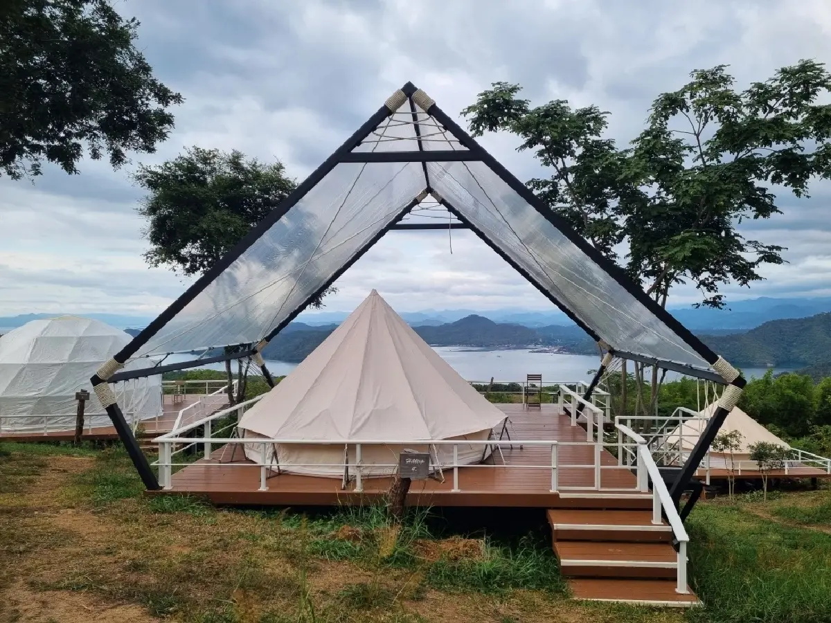 ออกไปใช้ชีวิตกลางแจ้งที่ ‘ฮิลล์ท็อป เอราวัณ’ กาญจนบุรี