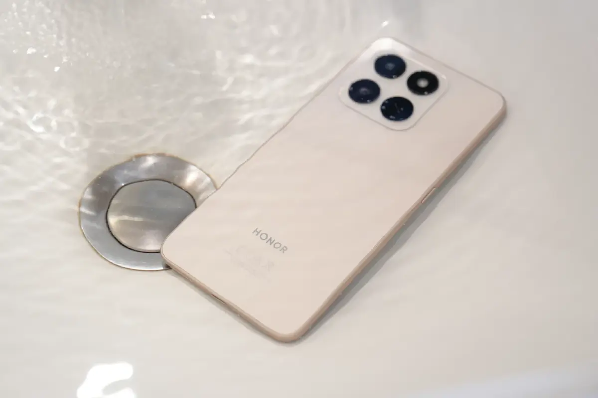 อึดตะโกน! รีวิว 'HONOR X7d 5G' มือถือที่ตกน้ำไม่ไหล ตกบันไดยังรอด