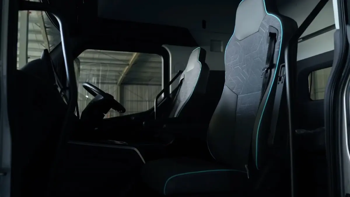 DeepWay ลุยตลาด หัวลาก EV วิ่งไกล 440  กม. เปิดราคา 6.55 ล้าน 