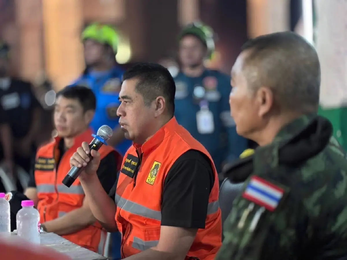 สรุปยอด เครนถล่มทับรถไฟสีคิ้ว ดับ 32 ศพ - ปิดศูนย์ปฏิบัติการฯ ค้นหา