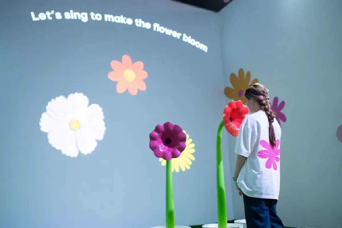 BLOOM in Four Seasons นิทรรศการศิลปะดิจิทัล อิมเมอร์ซีฟ อบอุ่นใจ