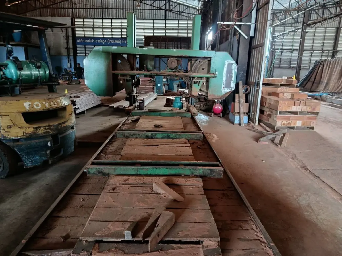 ทส.ตรวจสอบโรงงานไม้แปรรูปเมืองแปดริ้ว พบไม้ผิดกฎหมาย 600 ลบ.ม. มูลค่า 30 ล้าน