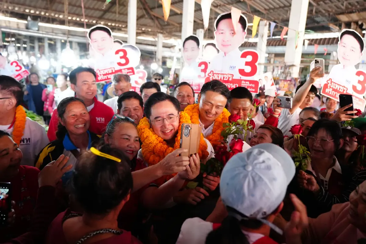 ชาวบ้านหนองบัวลำภู บอก ‘ยศชนัน’ ใครก็ได้ ขอเป็น ‘เพื่อไทย’