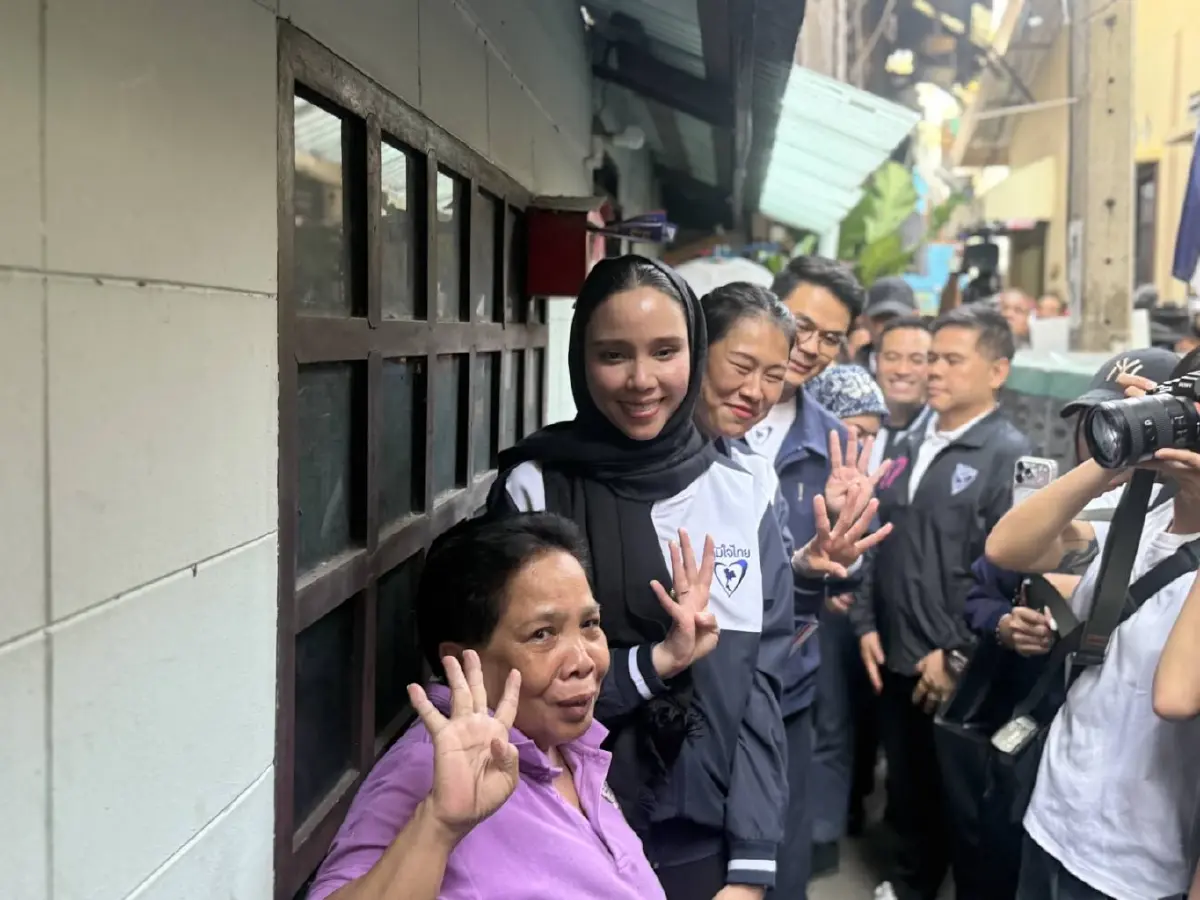 ดรีมทีม ภท. ลุยหาเสียง ชุมชนมุสลิม 'ซาบีดา' อ้อนผลงานชัด ทำฮัจญ์ถูกลง