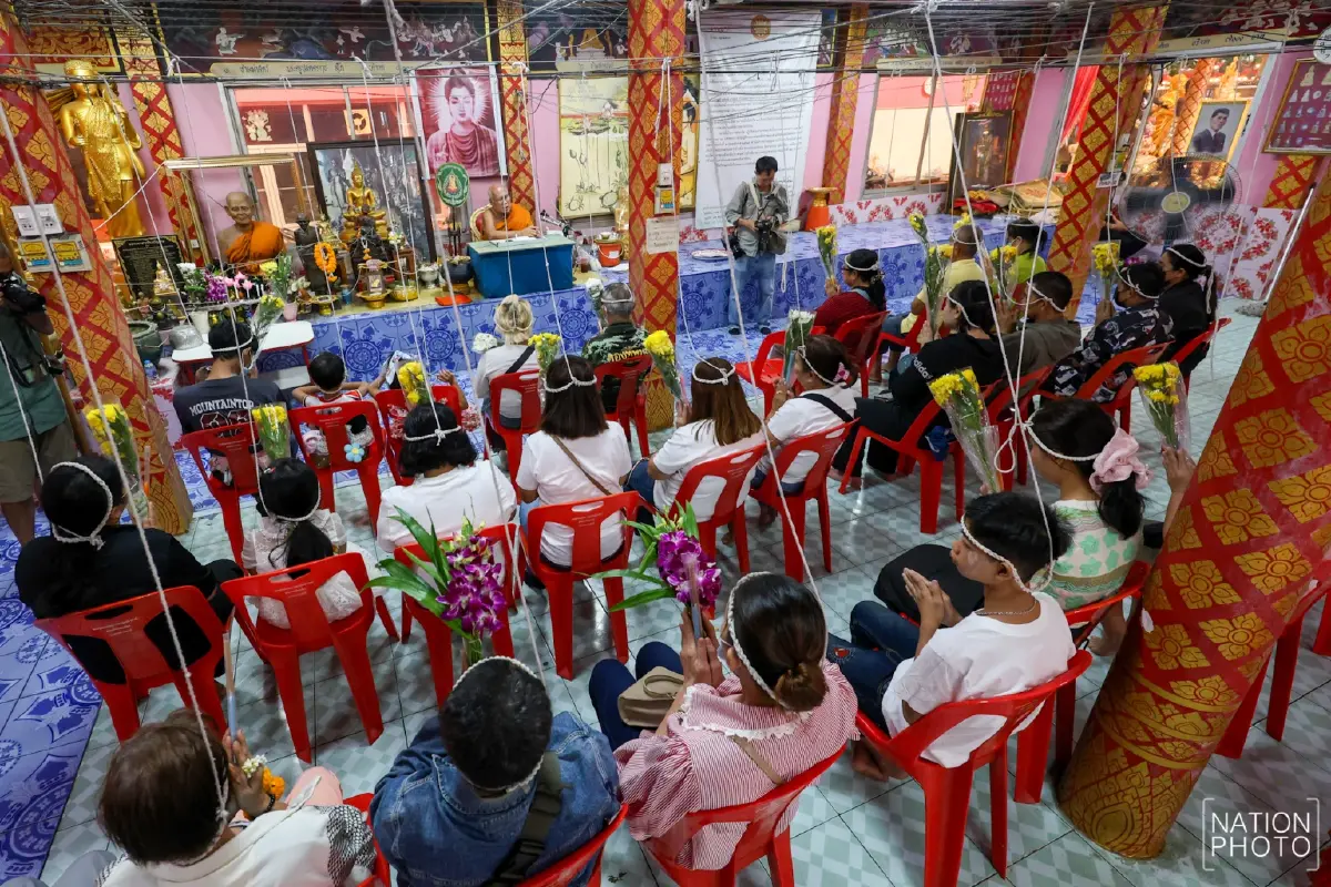 ปีใหม่ 2569 แห่แก้เคล็ด นอนโลงศพ ตายแล้วเกิดใหม่ ล้างซวย เสริมดวง