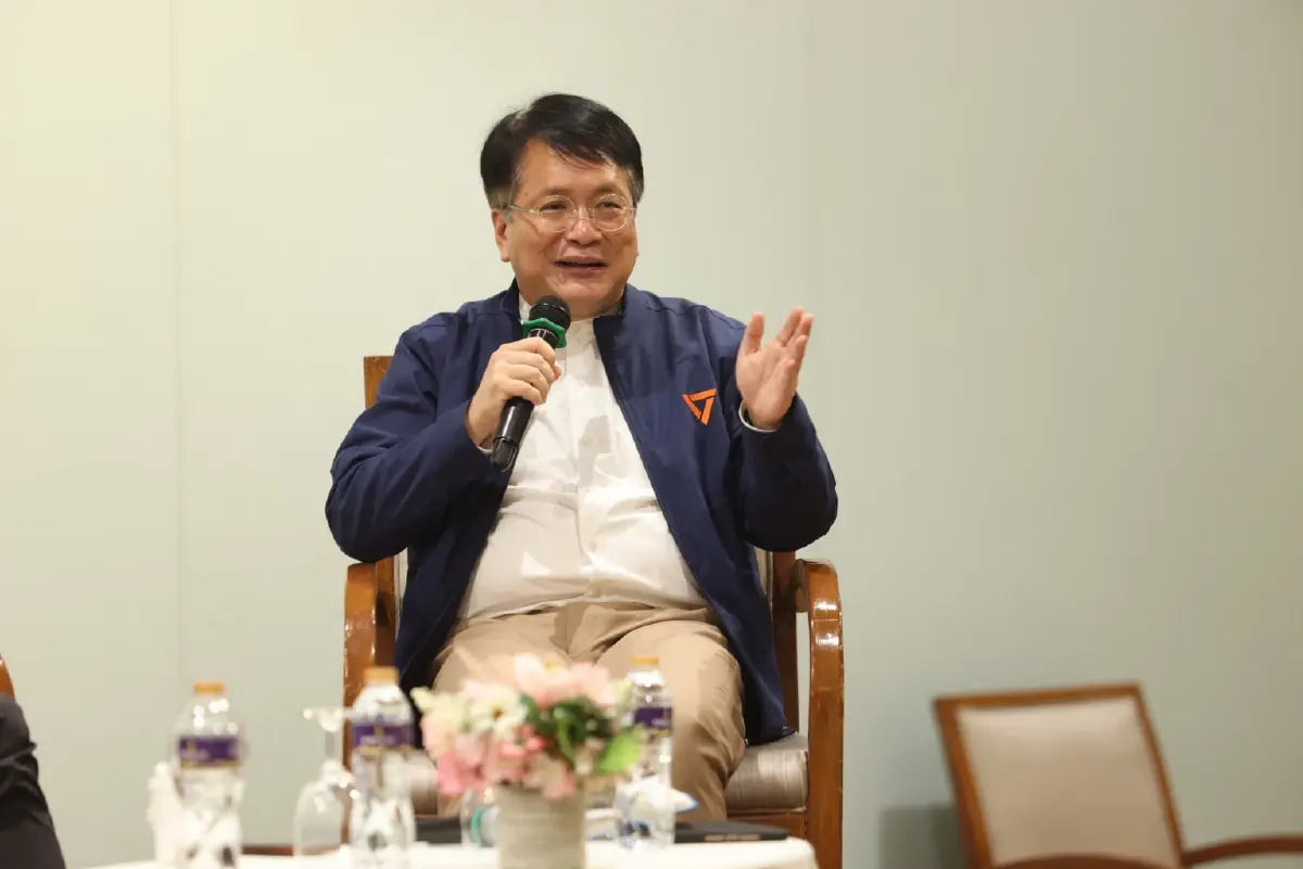 ‘ปรับบัตรทอง’ 3 พรรคการเมืองใหญ่เห็นพ้อง กางนโยบายไปต่อ