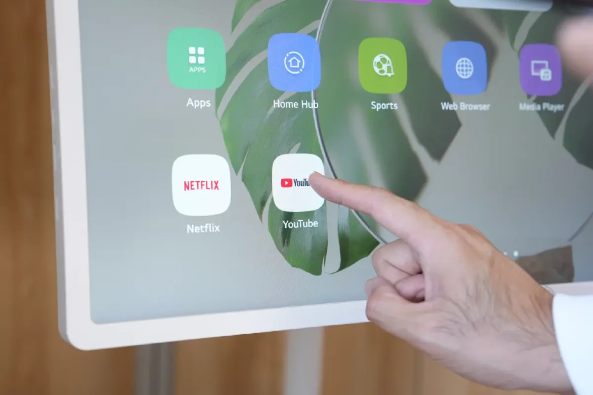 จอที่ได้ไปต่อปีนี้ รีวิว LG StanbyME 2 แท็บเล็ตยักษ์ของสายพักผ่อน
