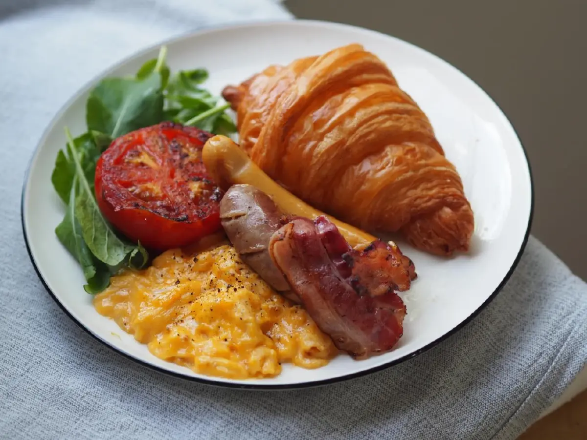 ‘Wolf’ วูฟต์ครัวซองต์ ขนมรูปพระจันทร์เสี้ยวที่มาก่อนกาล