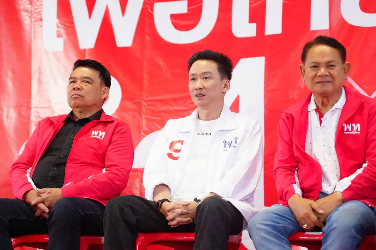 ‘ยศชนัน’ ปราศรัยร้อยเอ็ด ชูแจกเงินล้านวันละ 9 คน จัดระบบภาษี