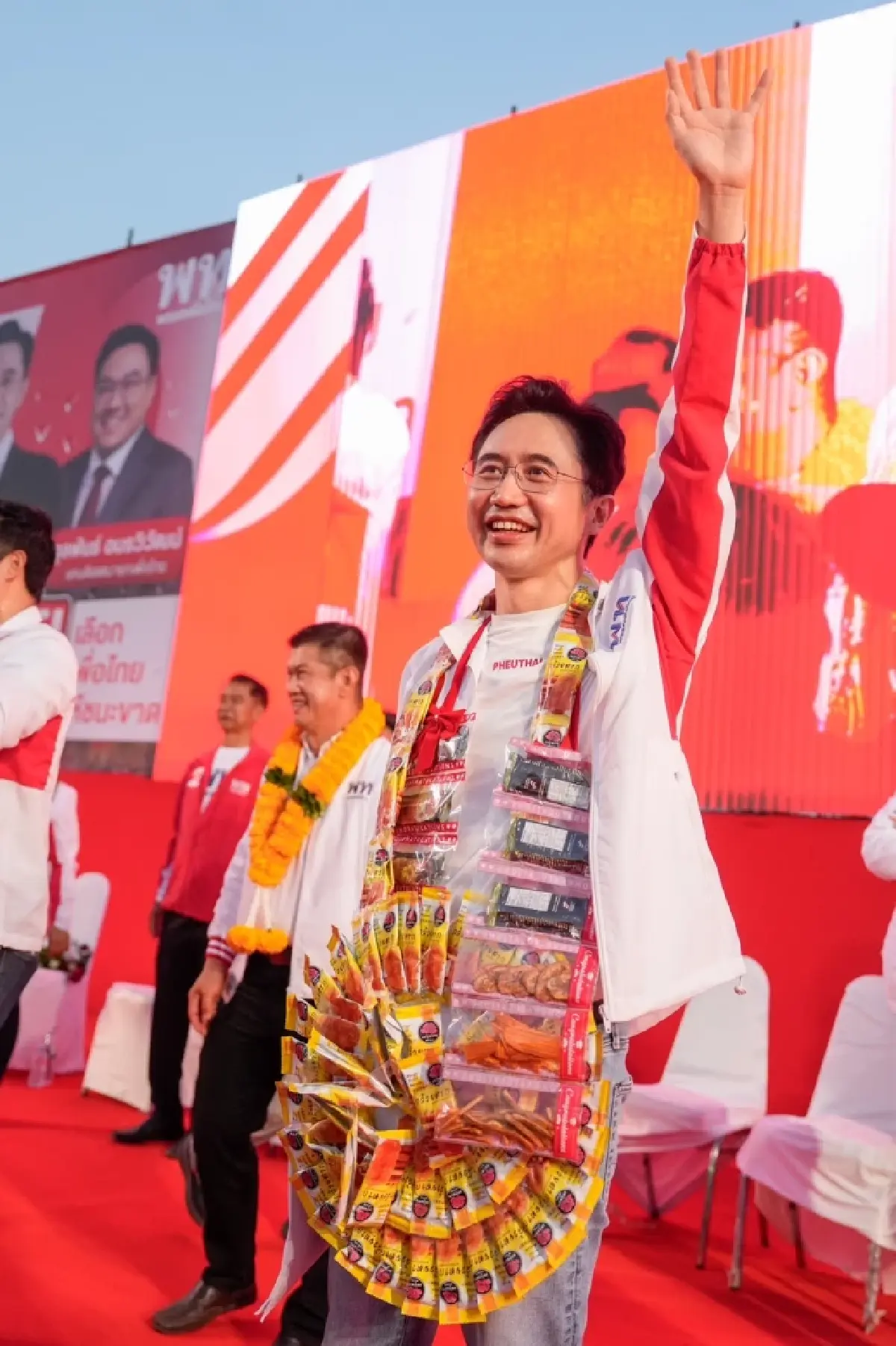 ‘ยศชนัน’ เดิมพัน ’ตาก-พิษณุโลก‘ แดงทั้งแผ่นดิน กระตุ้นเศรษฐกิจ