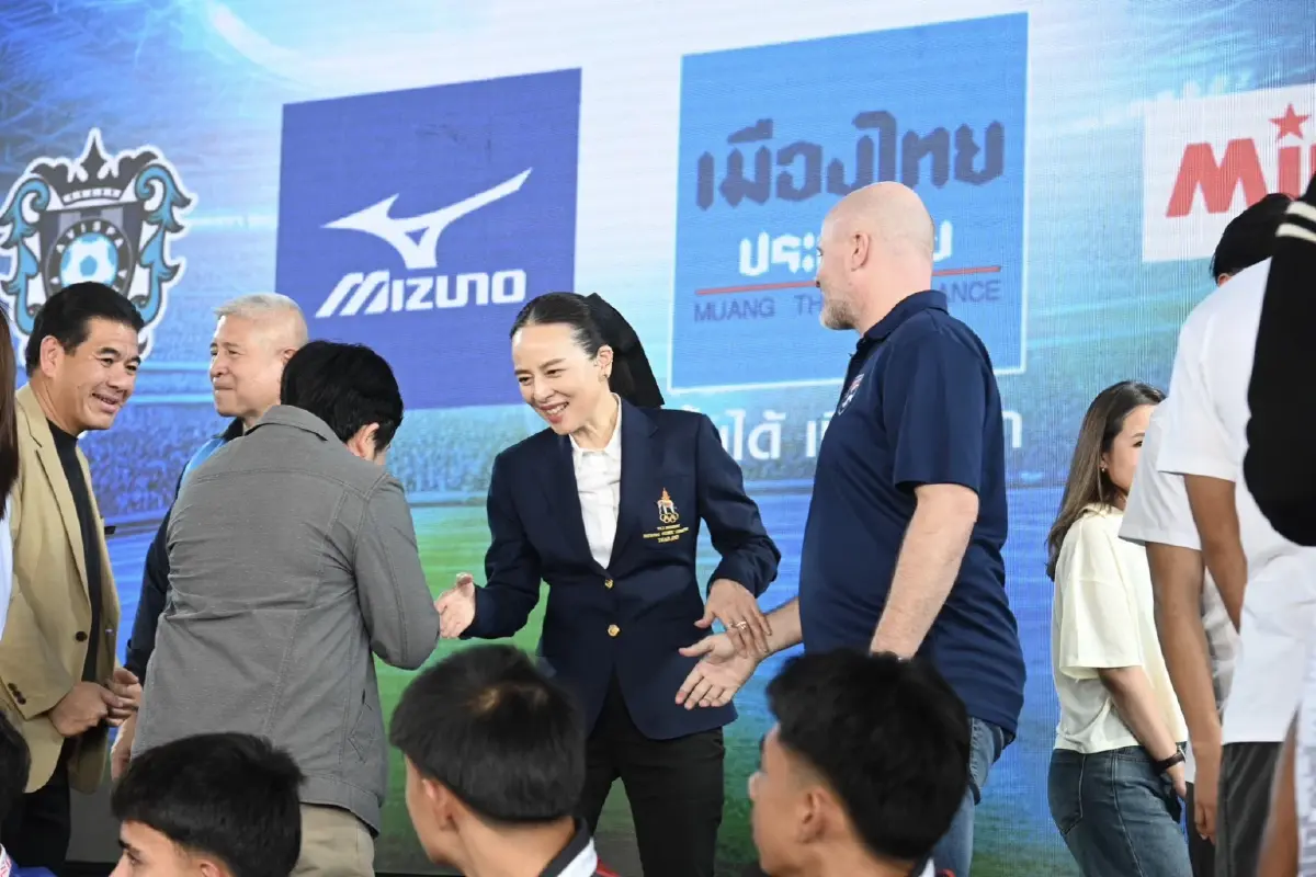 'มาดามแป้ง' แถลงจัดแข่ง 'เมืองไทย มาดามคัพ 2025/26'