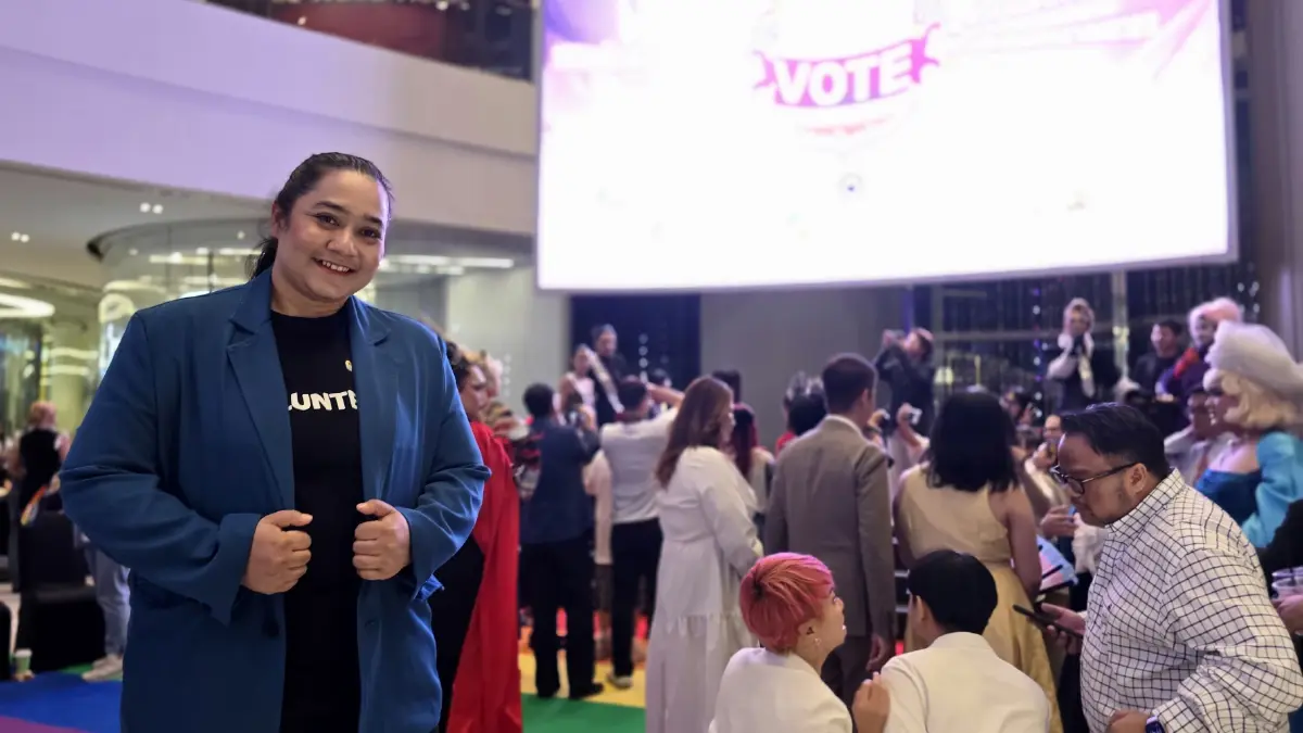 'สมรภูมิสีรุ้ง' 4 พรรคการเมือง ประชันวิสัยทัศน์ ในงาน 'PRIDE VOTE'