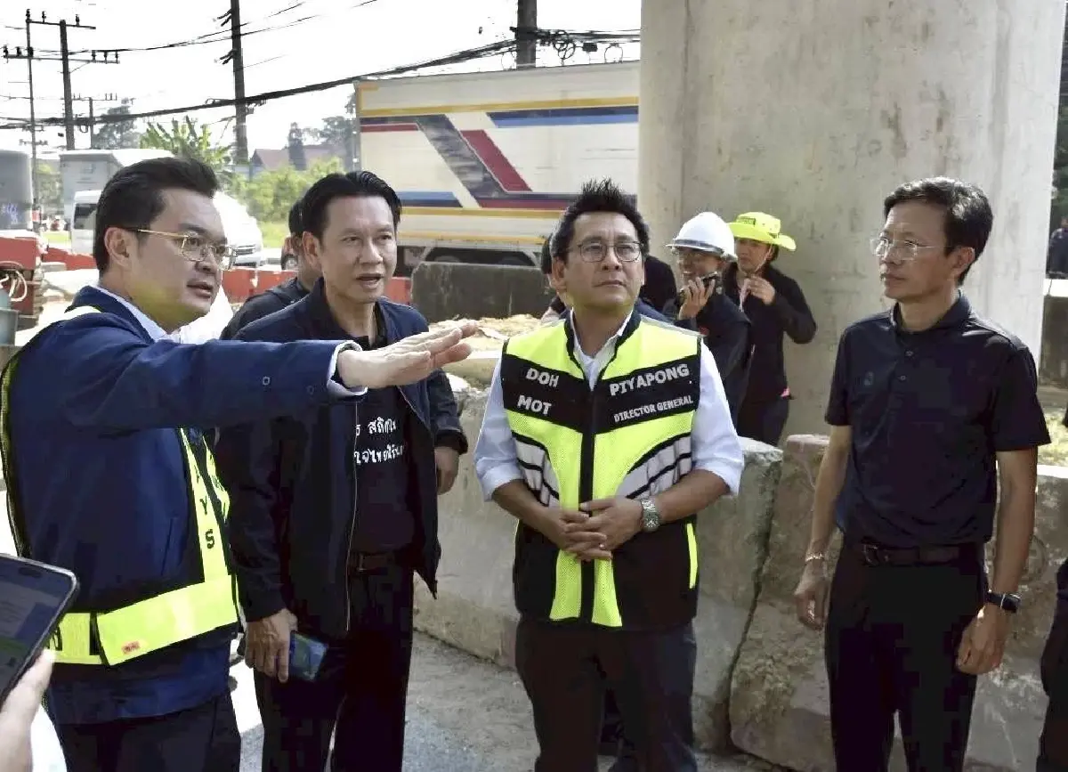 ทล.เร่งเคลียร์โครงเหล็ก M82 ร่วงบนถนนพระราม 2 ปิดจราจร 24 ชั่วโมง