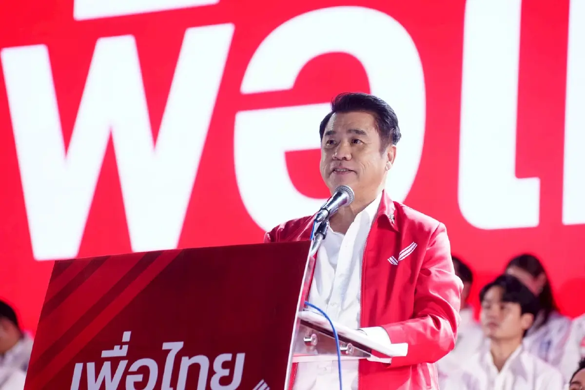 'ยศชนัน' ประกาศคนไทยต้องไร้จน - เติมให้เต็ม 3,000 บ. คนรายได้ต่ำ