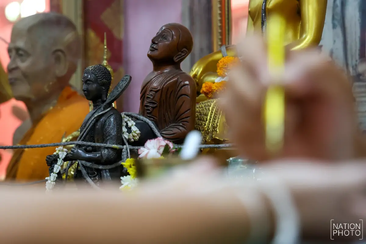 ปีใหม่ 2569 แห่แก้เคล็ด นอนโลงศพ ตายแล้วเกิดใหม่ ล้างซวย เสริมดวง