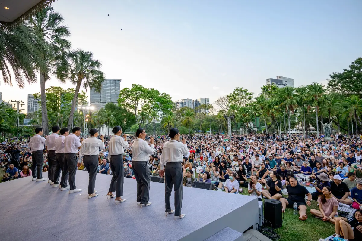 ดนตรีในสวน ปีที่ 33 เปิดฉากสัปดาห์แรกคึกคัก แฟนเพลงแน่นลานศาลาภิรมย์ภักดี สวนลุมพินี