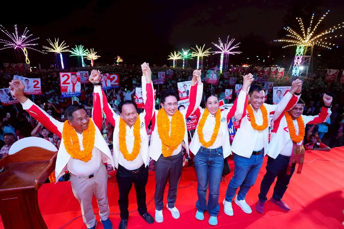 ‘ยศชนัน’ ปราศรัย จ.กาญจนบุรี เดิมพัน 200 สส. เชื่อคนโหวตไม่เอาเทา