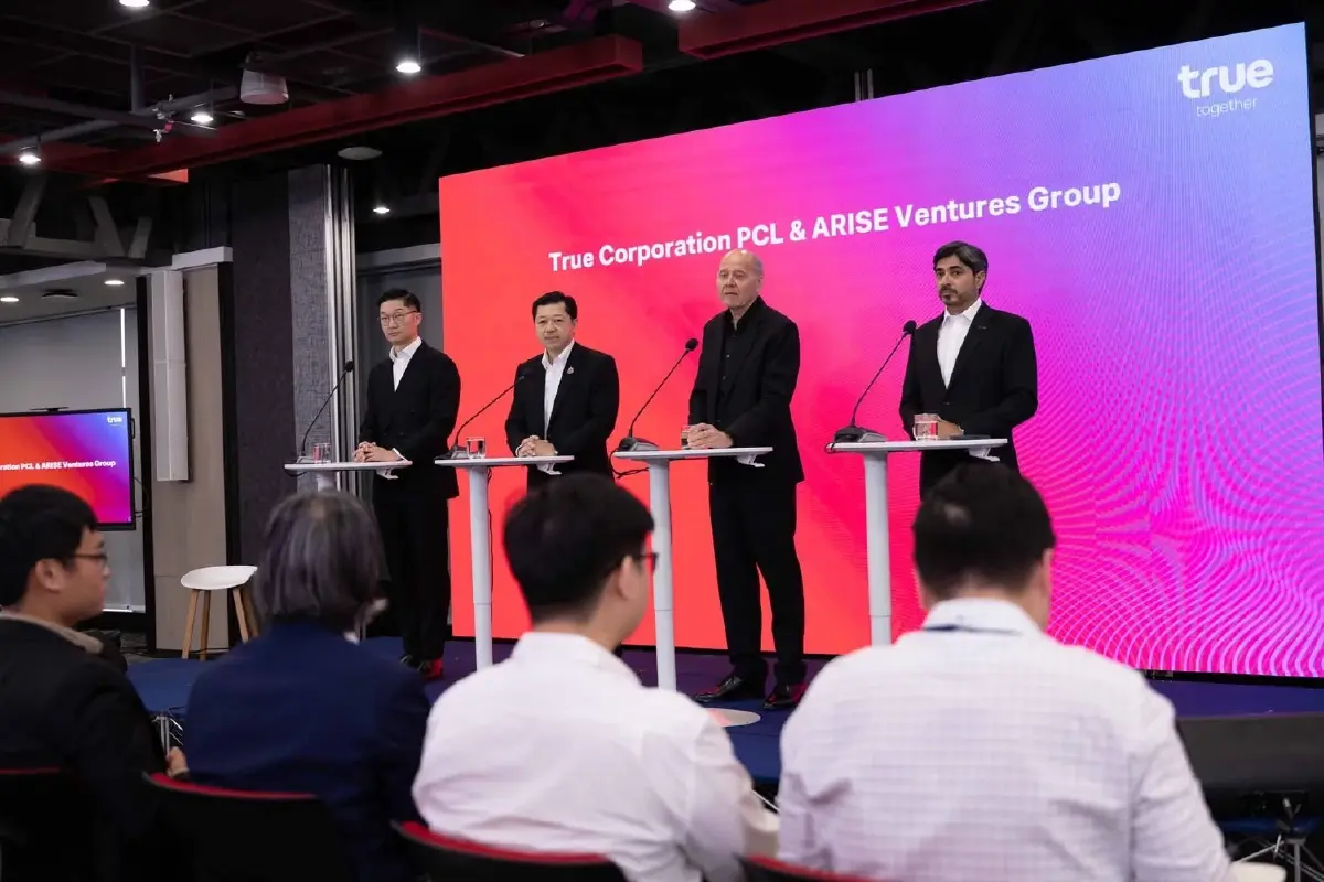 ‘ซิกเว่-ศุภชัย’ เปิดวิชั่น ‘อไรซ์ กรุ๊ป’  ปักธง 3 เสาหลัก โทรคม คลาวด์ ดาต้าเซนเตอร์ ฟินเทค