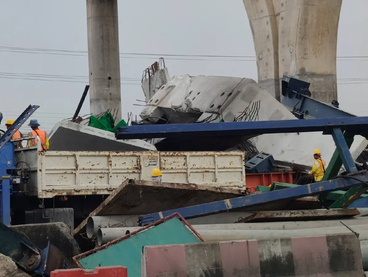 คืบหน้า รื้อซากมรณะ เครนถล่มพระราม 2 เร่งเคลียร์โครงเหล็ก คานปูน