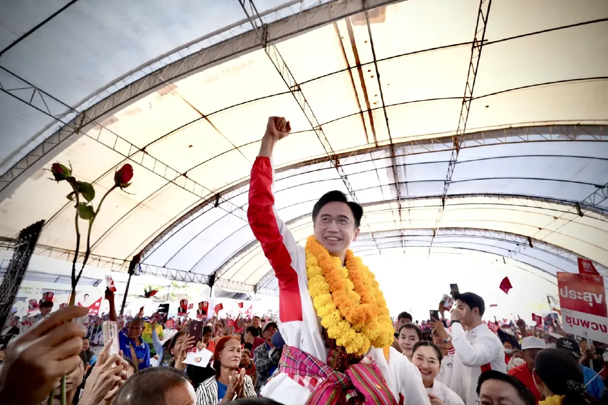 ‘อีสาน’ฉากจบ‘แดงรบน้ำเงิน’ 133 ที่นั่ง พท.ทุ่มหนัก รักษา‘แชมป์’