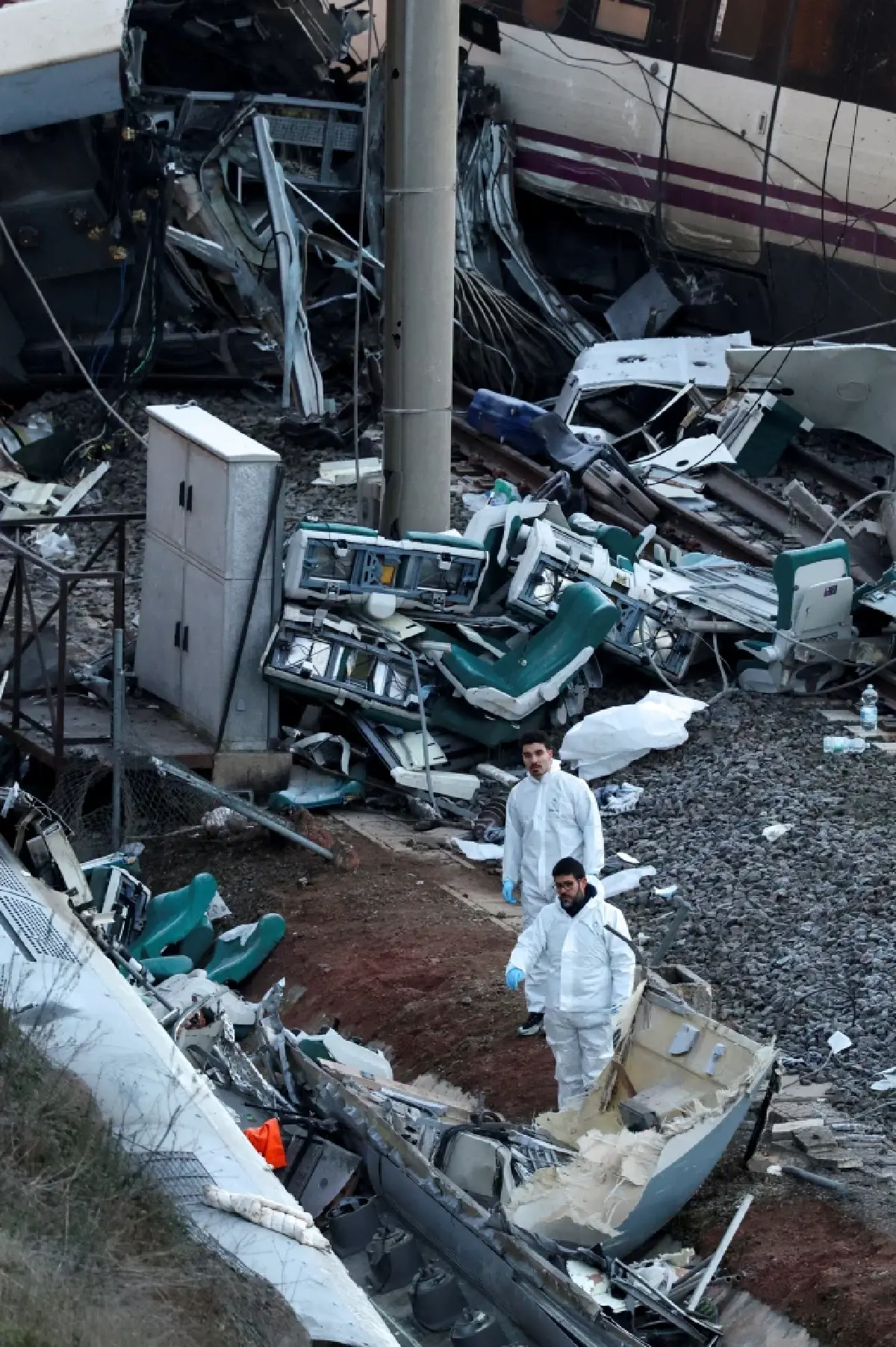 เหตุรถไฟชนกันที่สเปน ผู้เสียชีวิตพุ่งแตะ 39 ราย บาดเจ็บกว่า 150 ราย