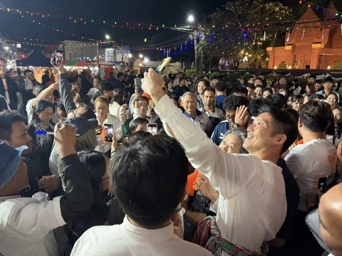 'ธนาธร' ปลุกมวลชนทำ Mission Impossible กา ปชน.ตั้งรัฐบาลให้สำเร็จ