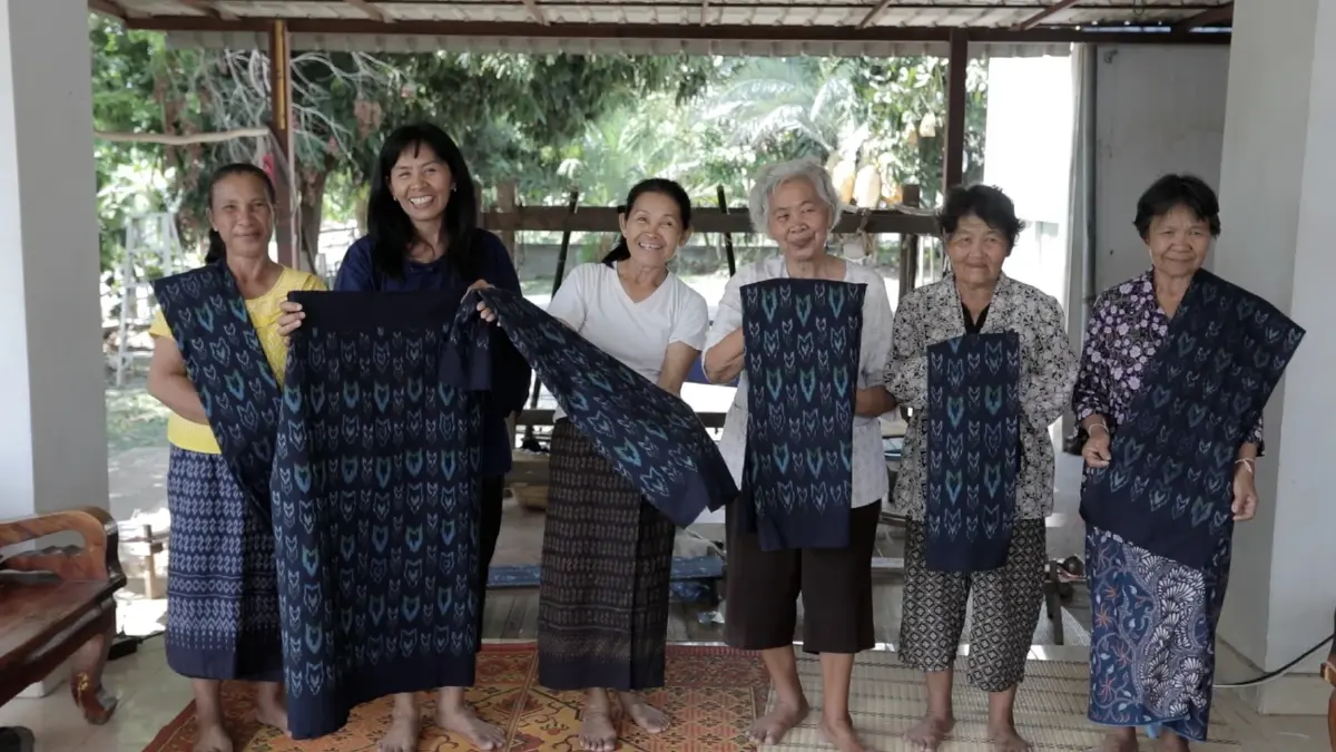 คิง เพาเวอร์ ชู 'ผีตาโขน' ประเพณีท้องถิ่นจังหวัดเลย สู่คอลเลกชัน เลสเตอร์ ซิตี้