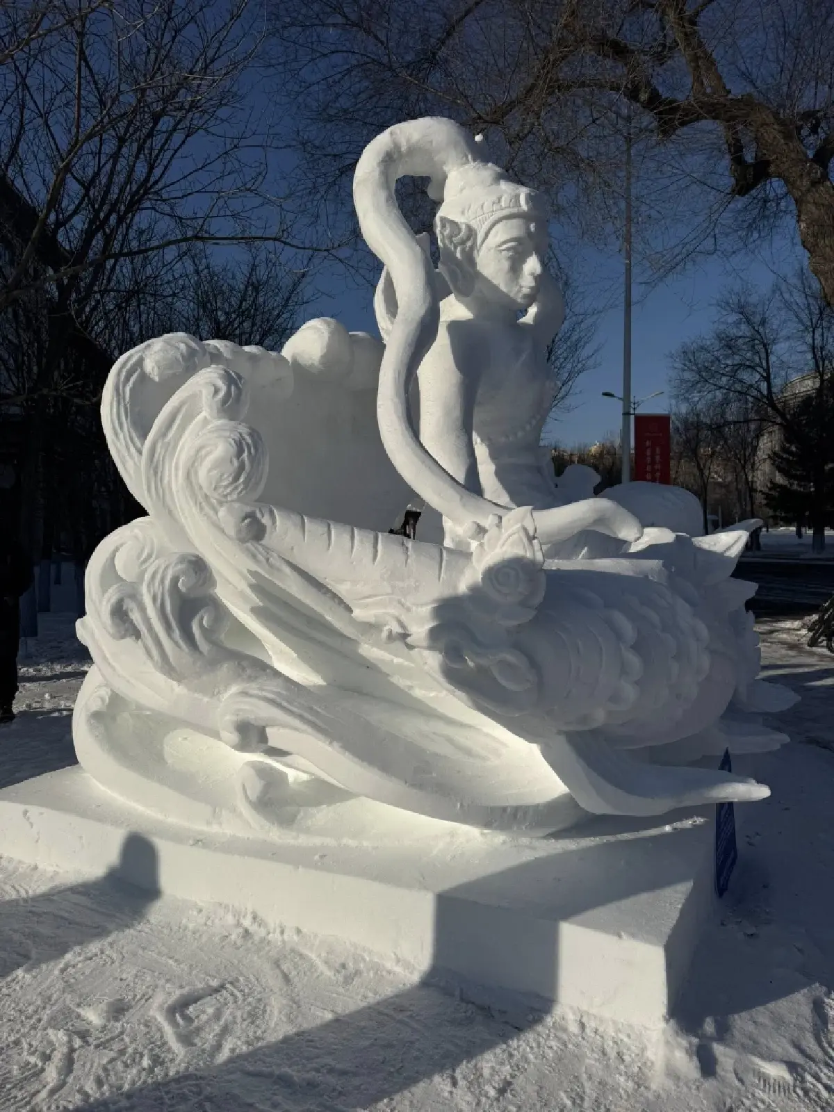 เด็กไทย ผงาดคว้าแชมป์โลก แกะสลักหิมะ 2026 โชว์ ปลากัด - เทพีแห่งน้ำ