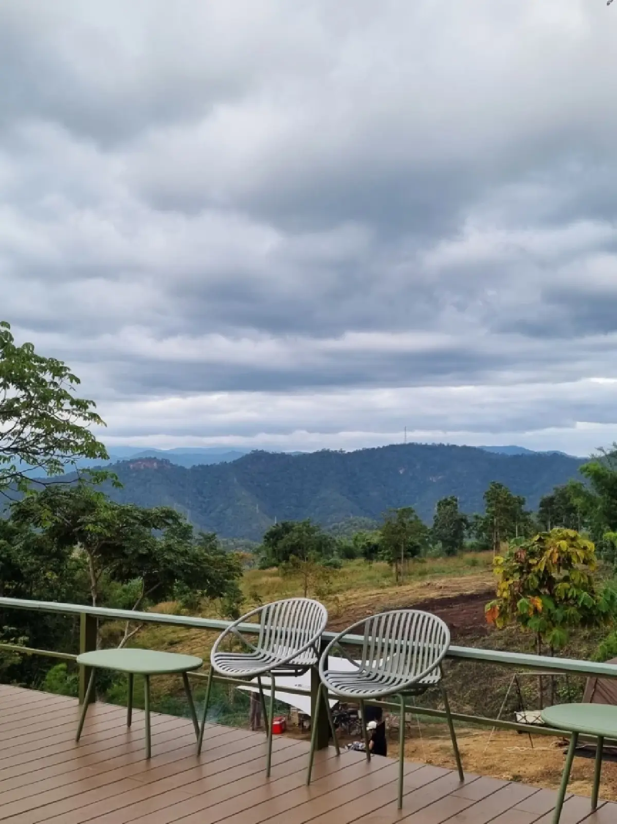 ออกไปใช้ชีวิตกลางแจ้งที่ ‘ฮิลล์ท็อป เอราวัณ’ กาญจนบุรี