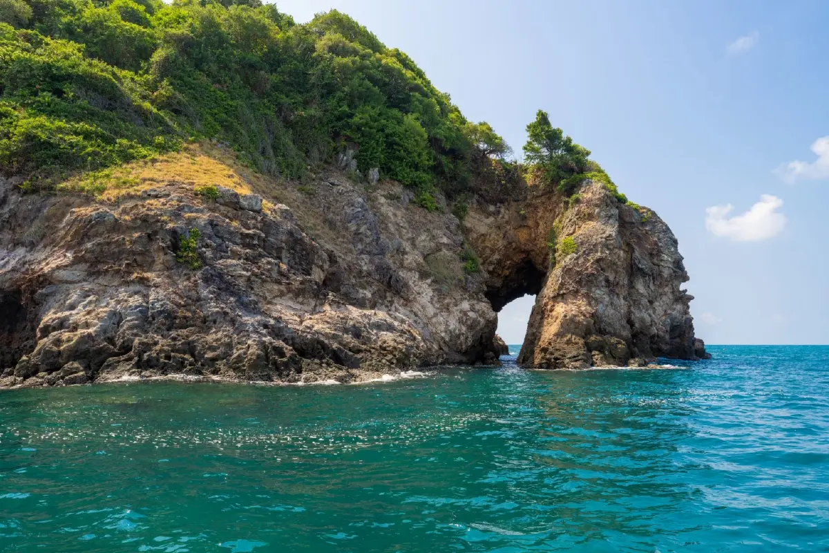 ททท. ปักหมุด 12 แลนด์มาร์ก เที่ยวตามรอย ‘ลิซ่า’ จากหนังโฆษณา feel all the feelings