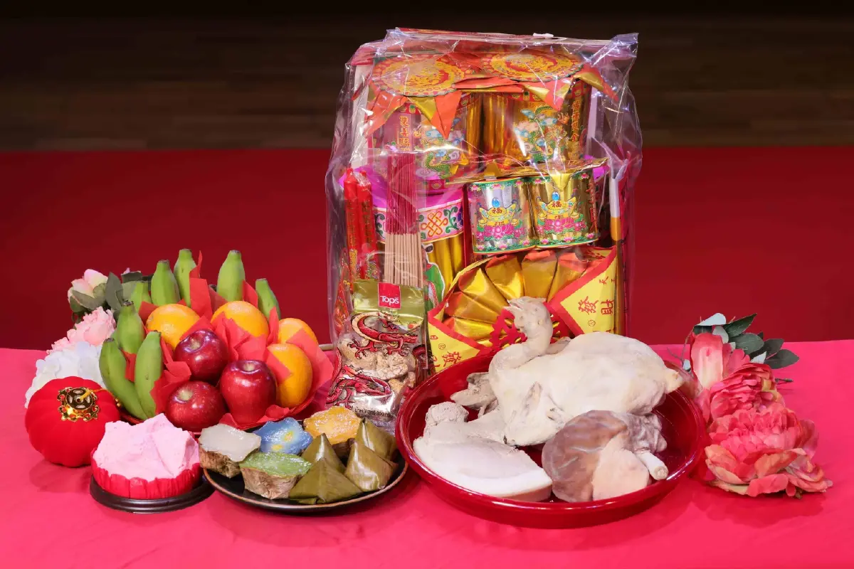 บรรพบุรุษต้องอิ่ม! คนไทยซื้อของไหว้ ‘ตรุษจีน’ 2,500 บาท/ครั้ง กังวลค่าใช้จ่าย-ซื้อเท่าที่กิน