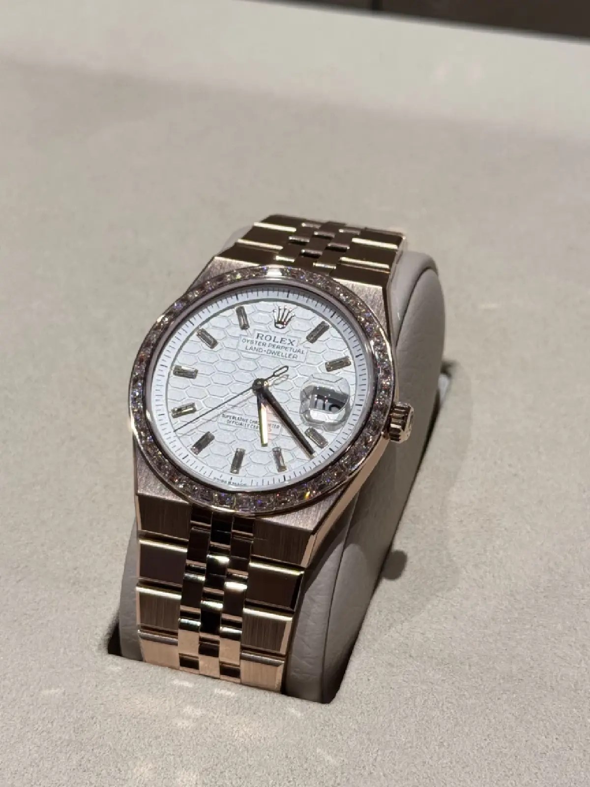 Rolex เปิดบูติกแห่งใหม่ ใหญ่ที่สุดในไทย ที่ One Bangkok