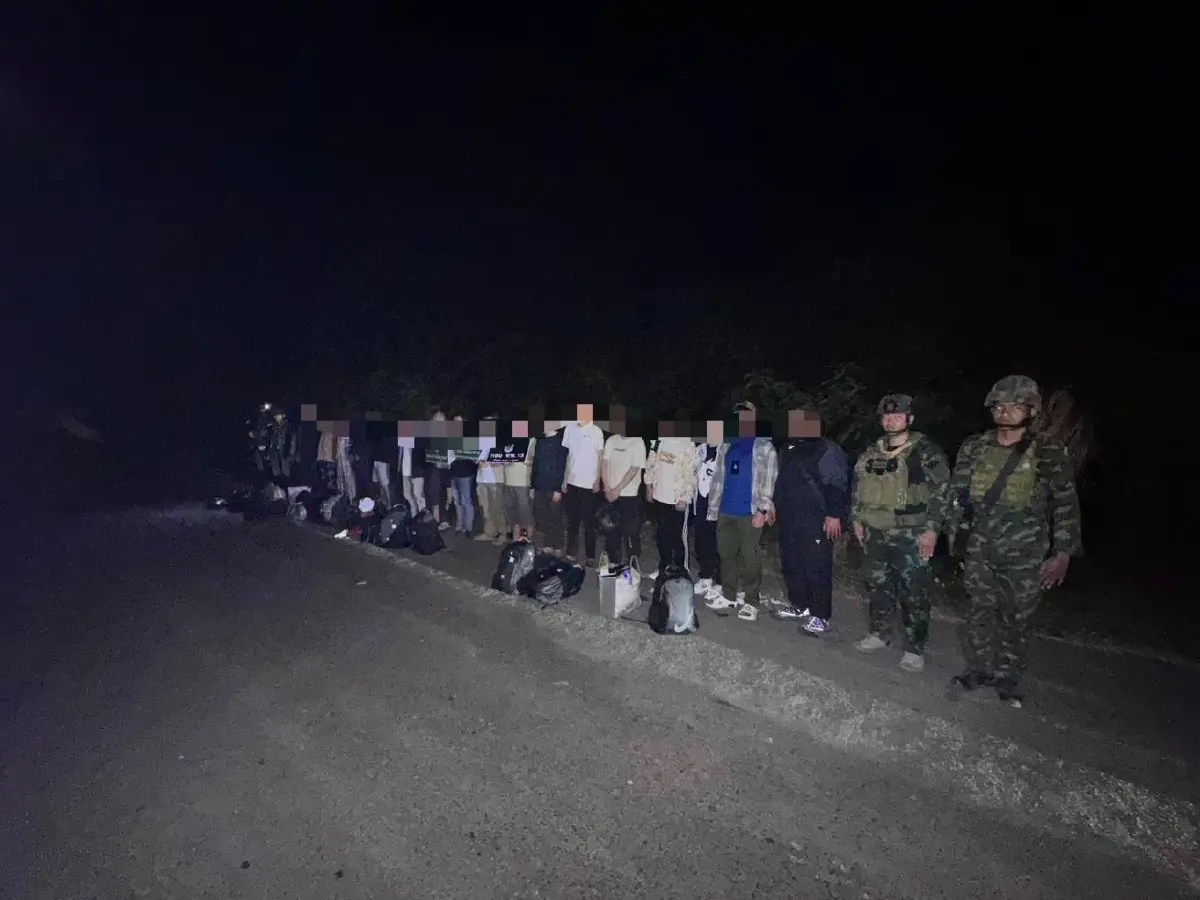 นรกปอยเปตแตก 16 สแกมเมอร์จีนหนีตาย ทหาร กกล.บูรพา จับหมด