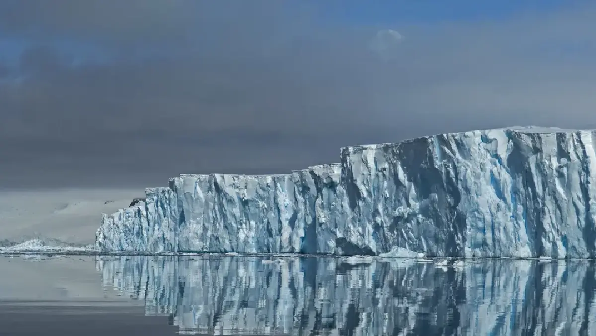 ผุดไอเดียสร้าง ‘ม่านน้ำ’ ยาว 80 กม. กั้นกระแสน้ำอุ่นกัดเซาะน้ำแข็ง ป้องกันน้ำท่วมโลก 