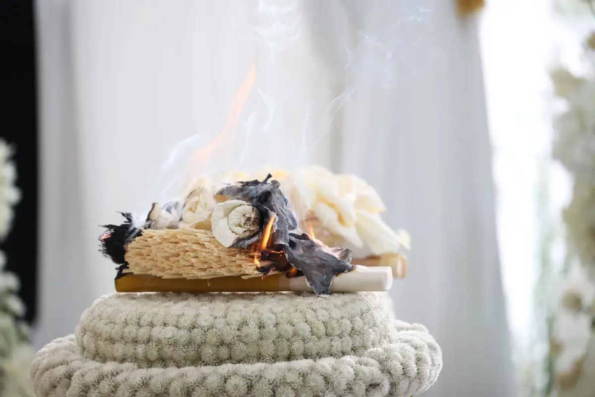 สดุดีครูผู้เสียสละ พระราชทานเพลิงศพ ผอ.โรงเรียนพะตงประธานคีรีวัฒน์ จ.สงขลา