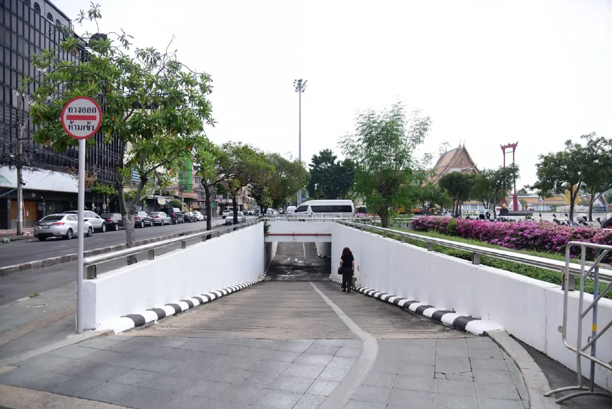 ปลดล็อก 'ที่จอดรถลานคนเมือง' รองรับท่องเที่ยวย่านพระนคร ค่าบริการเริ่ม 20 บาท/ชม.