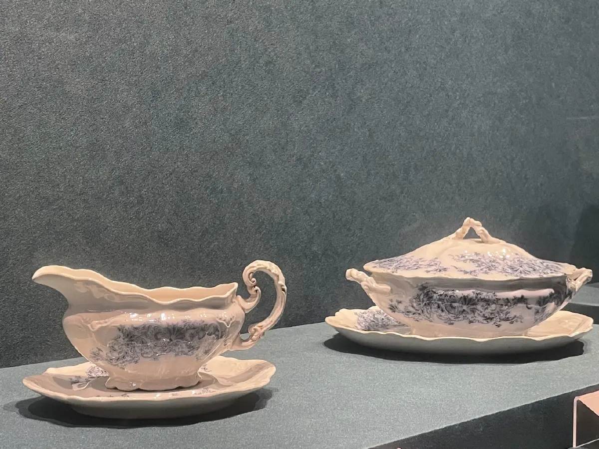 นิทรรศการหมื่นมิ่งมงคลไชยฯ เส้นทางรักแรกเริ่ม สัมพันธ์ฯ ไทย - จีน