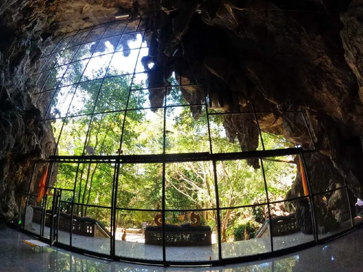 นานๆ ที ที่...แม่สอด